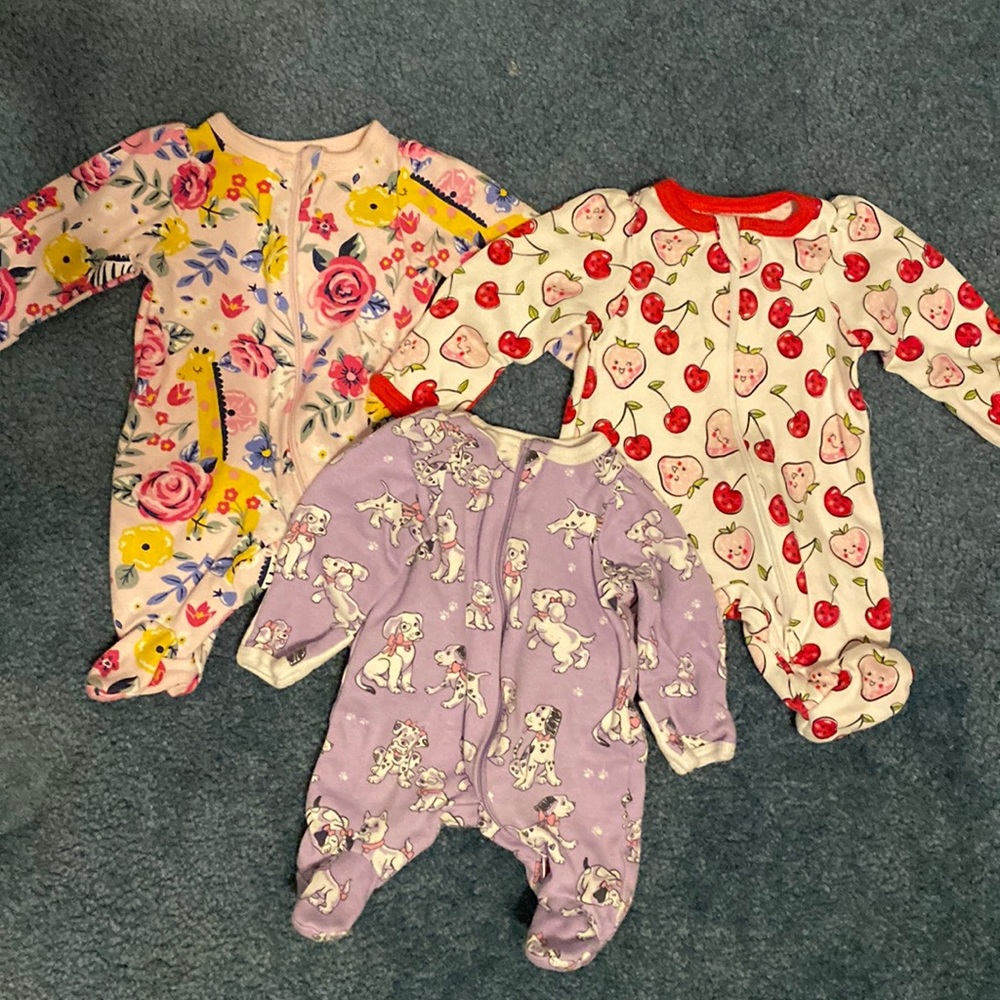 Preemie three pack sleepers. Like new condition. Brand wonder nation.